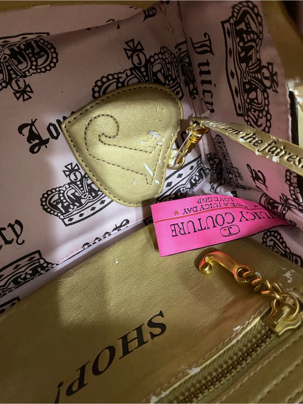 Vintage Juicy Couture Royal Bowler Bag Velour Velvet Baby Pink Crown w/Charms - Picture 16 of 16